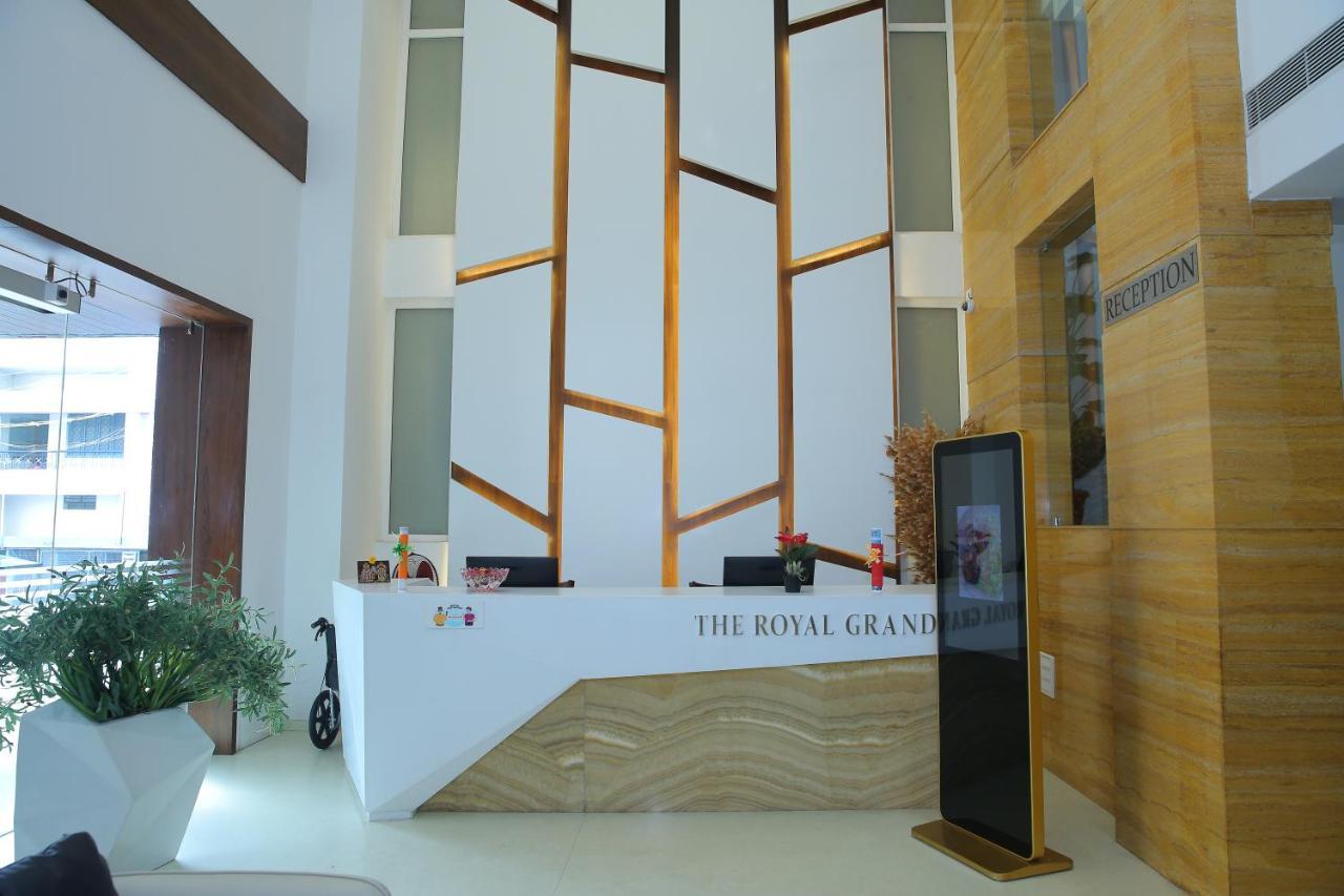 The Royal Grand Hotel Karur  Ngoại thất bức ảnh