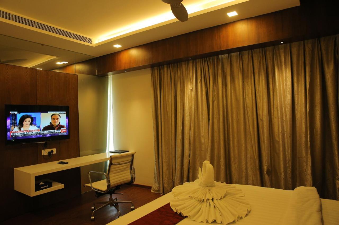 The Royal Grand Hotel Karur  Ngoại thất bức ảnh