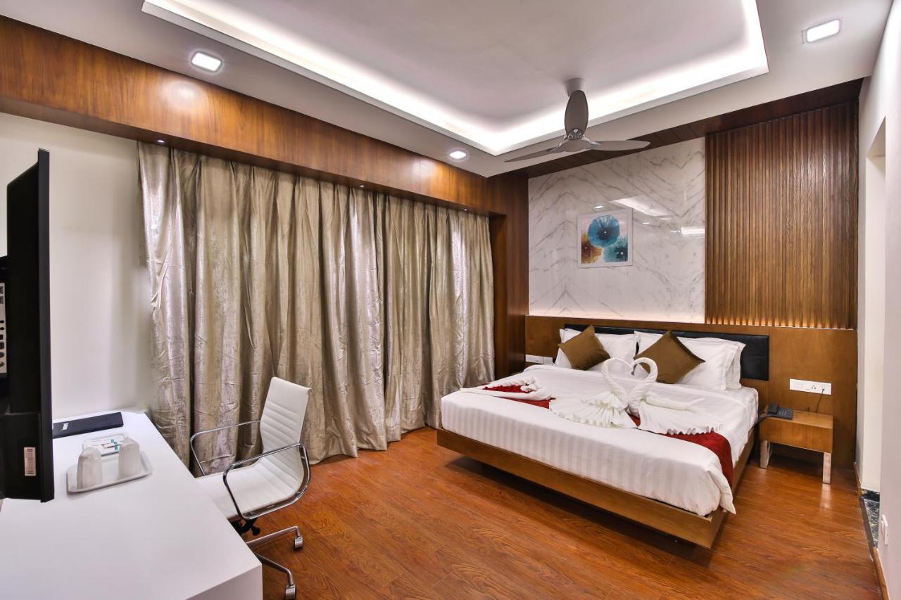 The Royal Grand Hotel Karur  Ngoại thất bức ảnh