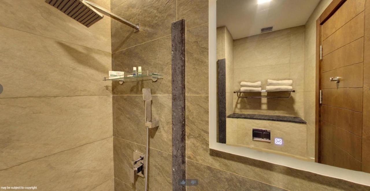 The Royal Grand Hotel Karur  Ngoại thất bức ảnh